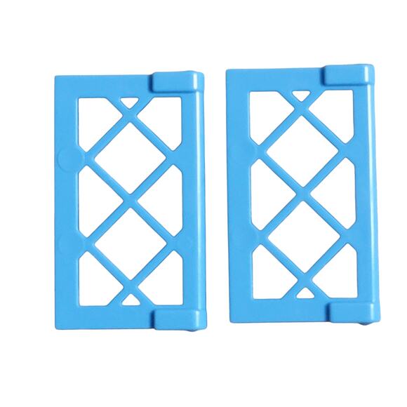 LEGO Window Pane Medium Blue Lattice 1x2x3 Lot of 2 60607 Replacement‎ Parts - Picture 2 of 2